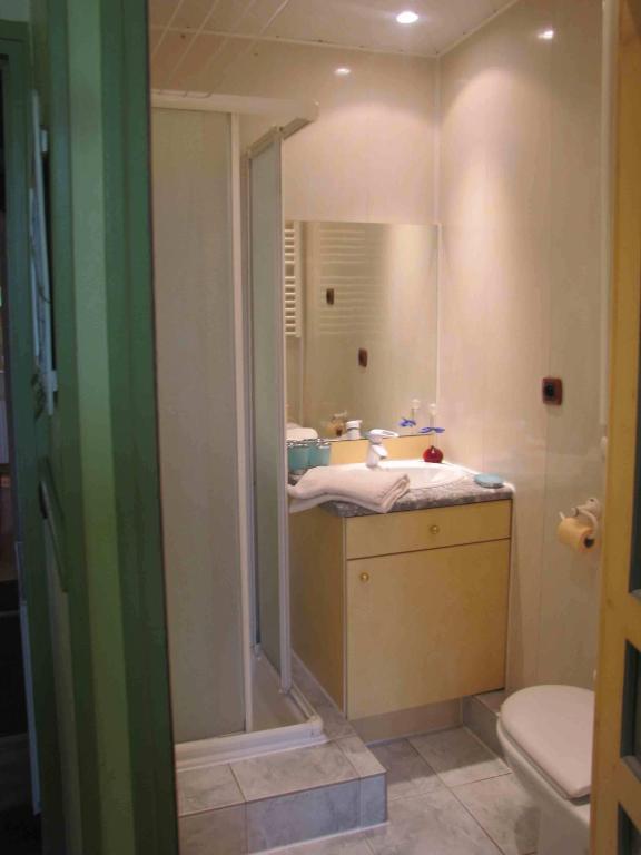 Chambres D'Hotes Les Pensees Douces Auxerre Rom bilde