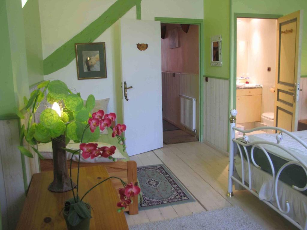 Chambres D'Hotes Les Pensees Douces Auxerre Rom bilde